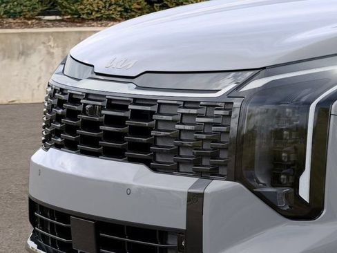 New 2026 Kia Sportage SX FWD image 13