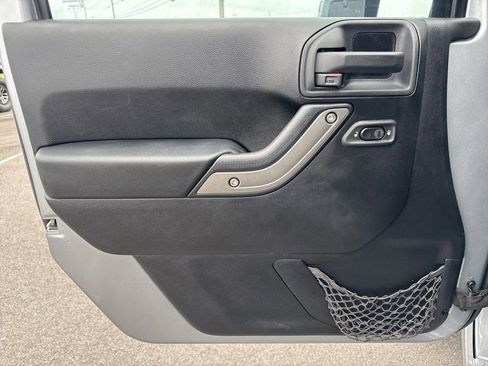 Used 2014 Jeep Wrangler Unlimited Sport w/ Quick Order Package 24S image 25