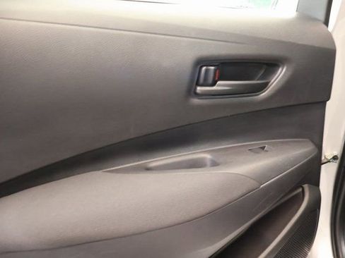 Used 2024 Toyota Corolla LE image 27