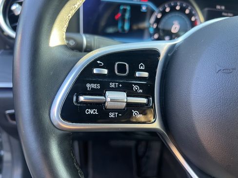 Used 2020 Mercedes-Benz E 350 Sedan image 19