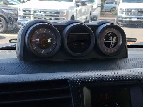 Used 2007 Toyota FJ Cruiser 4WD image 24