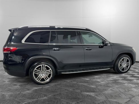 Used 2023 Mercedes-Benz GLS 450 4MATIC image 6