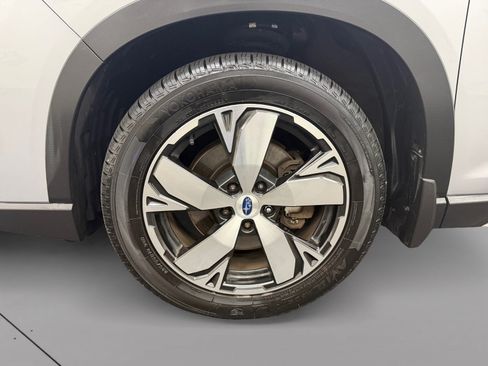 Used 2019 Subaru Forester Touring AWD/4WD image 14