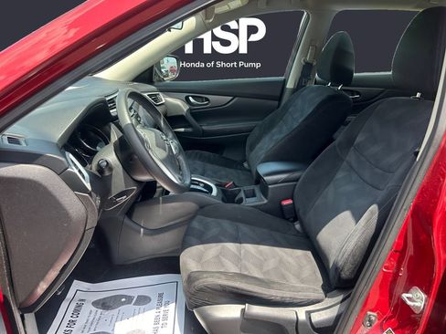 Used 2016 Nissan Rogue S AWD/4WD image 9