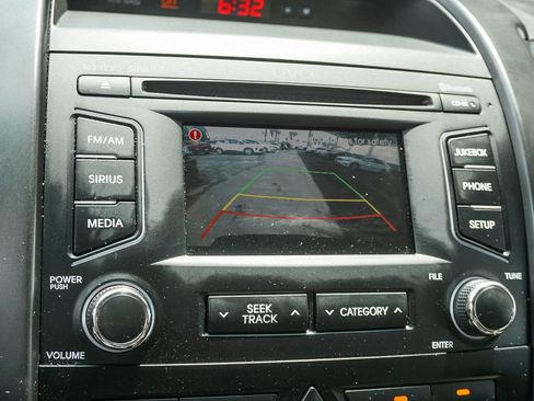 Used 2013 Kia Sorento EX w/ EX V6 Premium Pkg FWD image 24