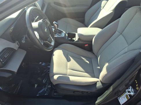 Used 2025 Subaru Legacy Premium image 5