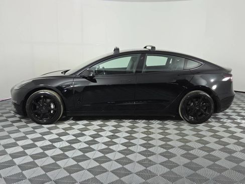 Used 2018 Tesla Model 3 Long Range RWD image 4