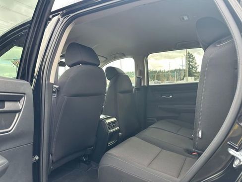 Used 2025 Honda CR-V LX image 18