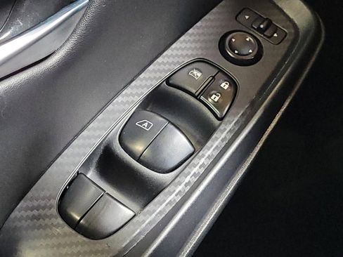 Used 2022 Nissan Sentra SV w/ Trunk Package image 27