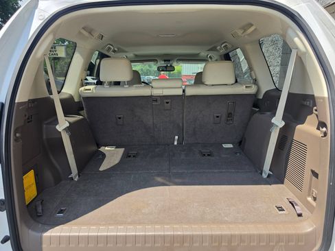 Used 2019 Lexus GX 460 Premium w/ Premium Package AWD/4WD image 8