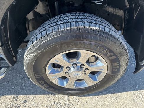 Used 2024 RAM 2500 Big Horn image 29