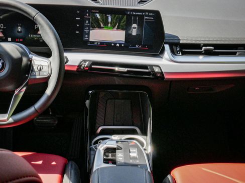 Used 2025 BMW X1 xDrive28i w/ Convenience Package image 30