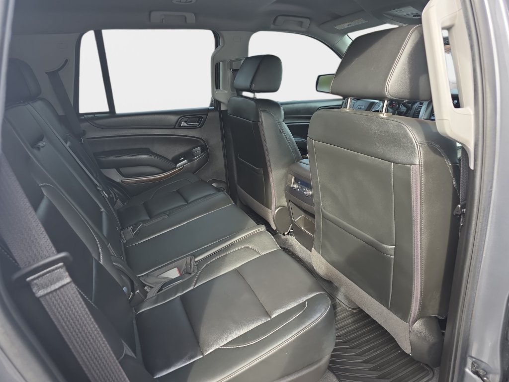 Used 2020 Chevrolet Tahoe LT w/ Luxury Package AWD/4WD image 14