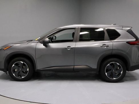 Certified 2024 Nissan Rogue SV AWD/4WD image 7