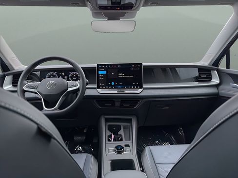 New 2026 Volkswagen Tiguan SE AWD/4WD image 26