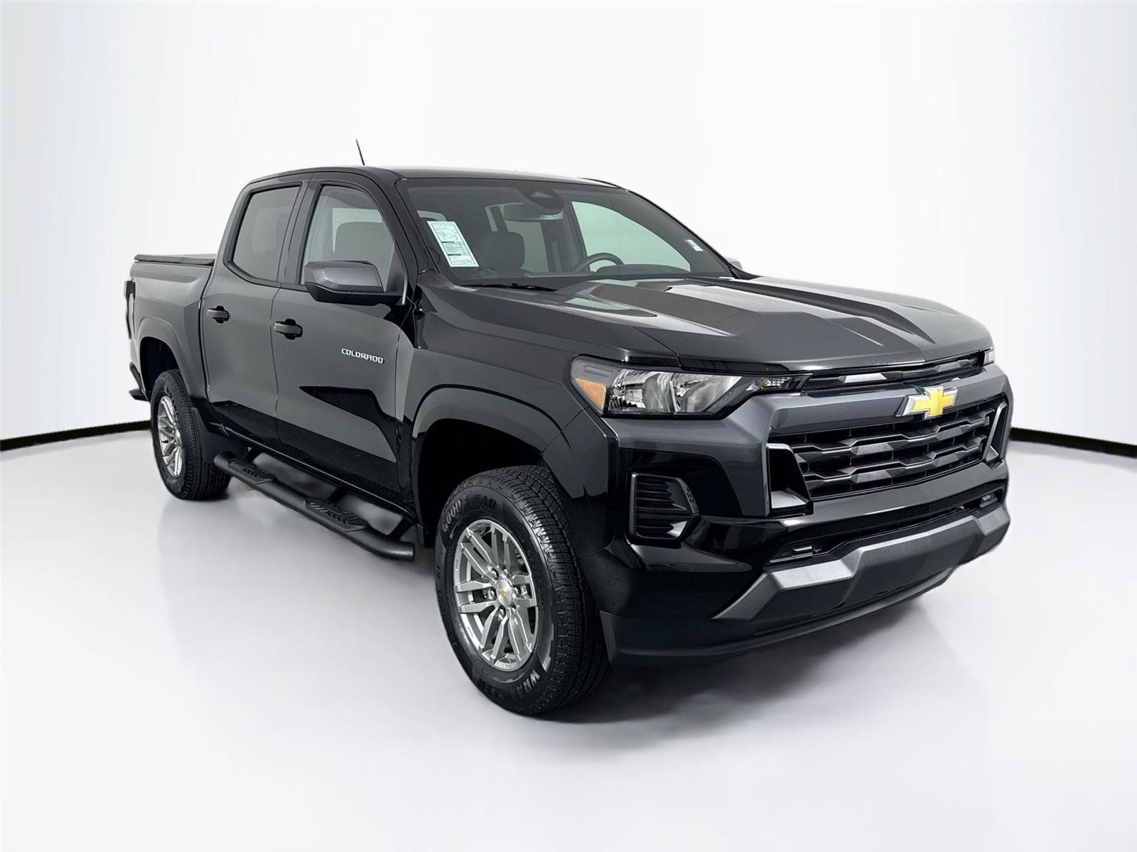 Used 2026 Chevrolet Colorado LT RWD image 10