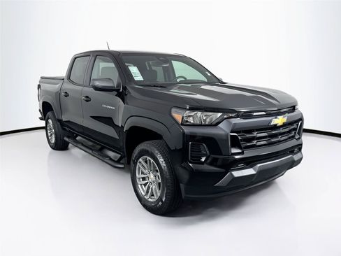 Used 2026 Chevrolet Colorado LT RWD image 10