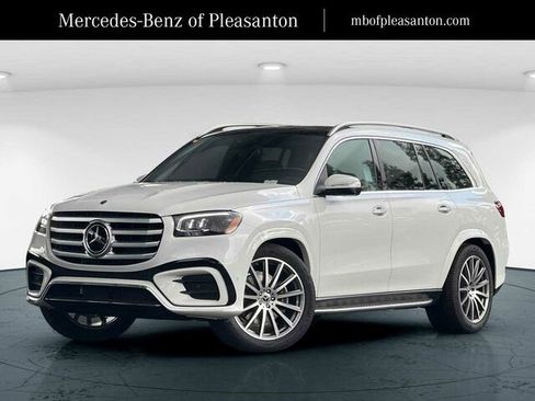New 2026 Mercedes-Benz GLS 580 4MATIC image 1
