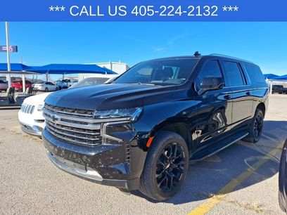 Used 2024 Chevrolet Suburban LT w/ LT Signature Package