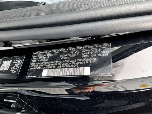 New 2026 Volvo XC60 B5 Plus w/ Protection Package Premier image 14