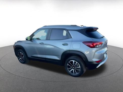 Used 2025 Chevrolet TrailBlazer LT image 10