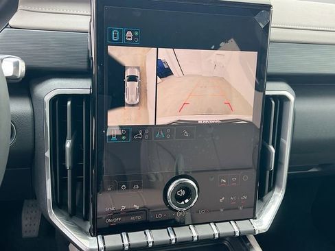 New 2026 GMC Acadia Elevation w/ Elevation Premium Package image 9