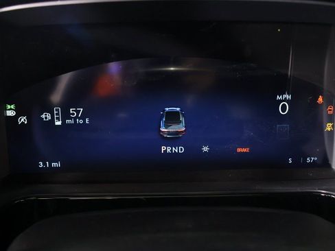 New 2026 Lincoln Corsair Premiere FWD image 4