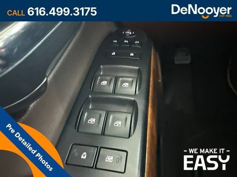 Used 2017 Chevrolet Silverado 2500 High Country w/ Duramax Plus Package AWD/4WD image 16