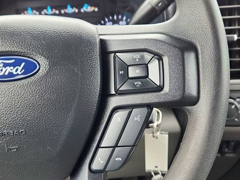 Used 2022 Ford F250 XL w/ Power Equipment Group image 38