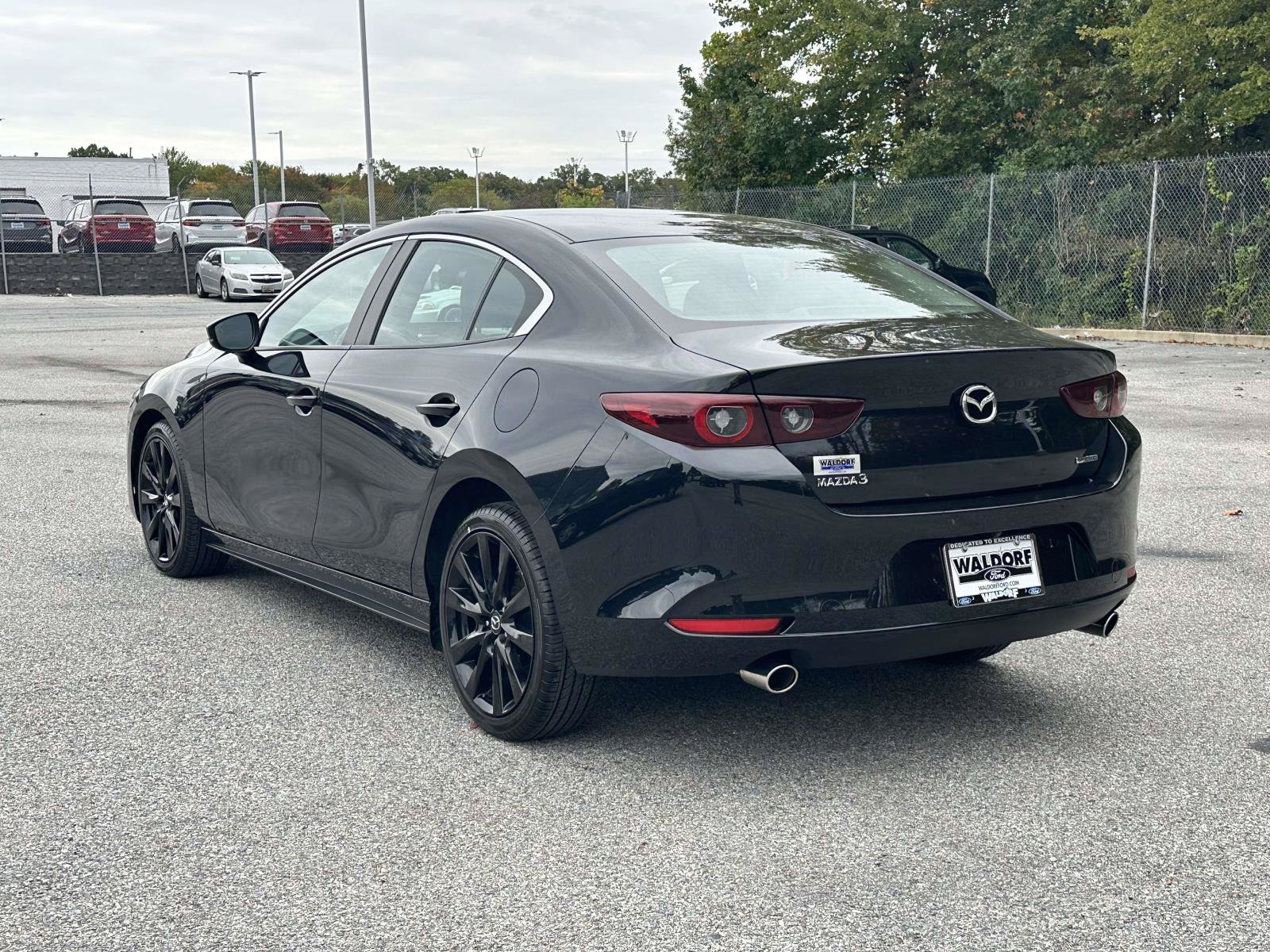 Used 2025 MAZDA MAZDA3 s FWD image 4