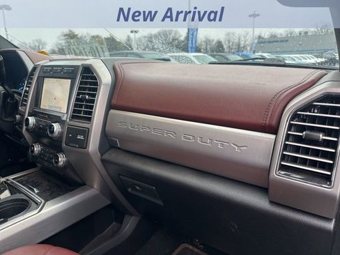 Used 2020 Ford F250 Platinum w/ FX4 Off-Road Package image 6