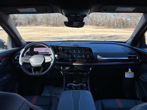 New 2026 Chevrolet Traverse RS image 24