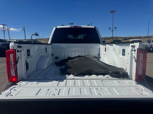 Used 2023 Ford F250 XLT image 23