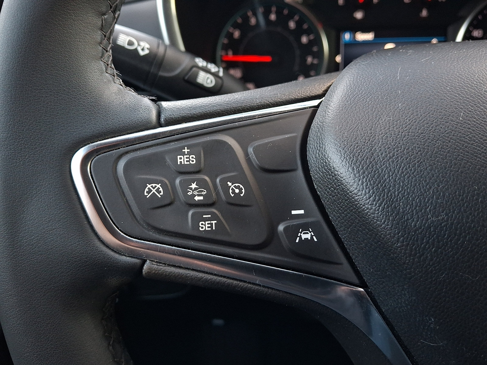 Used 2024 Chevrolet Equinox LT AWD/4WD image 22