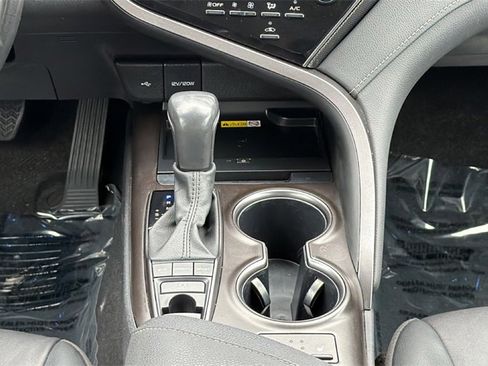 Used 2024 Toyota Camry XSE image 28