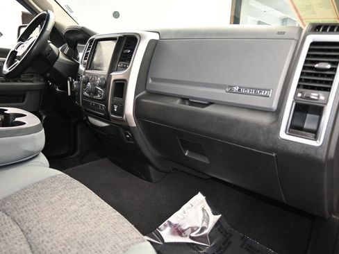 Used 2018 RAM 1500 Big Horn image 43