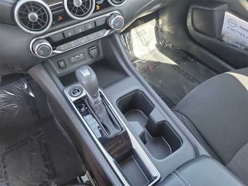 Certified 2024 Nissan Sentra SV w/ Lighting Package image 17