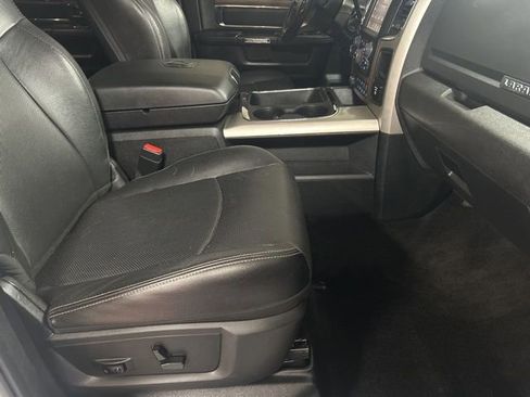 Used 2017 RAM 2500 Laramie w/ Sport Appearance Group image 27