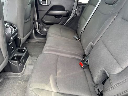 Certified 2023 Jeep Wrangler Sahara w/ Cold Weather Group image 17