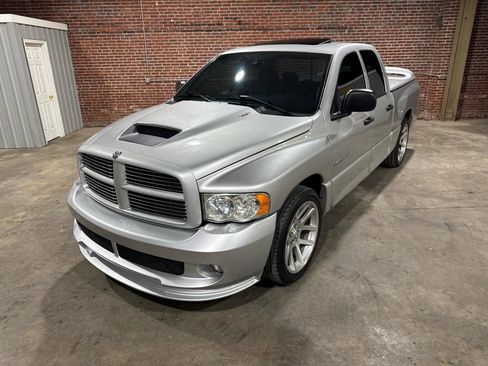 Used 2005 Dodge Ram 1500 Truck 2WD Quad Cab image 9