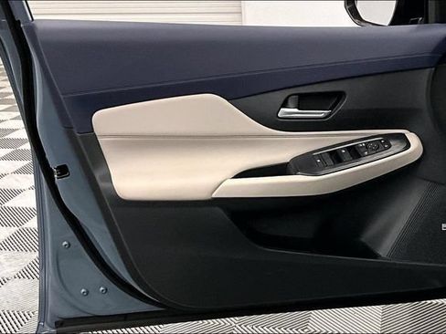 New 2026 Nissan Sentra SL w/ Floor Mat Package FWD image 33