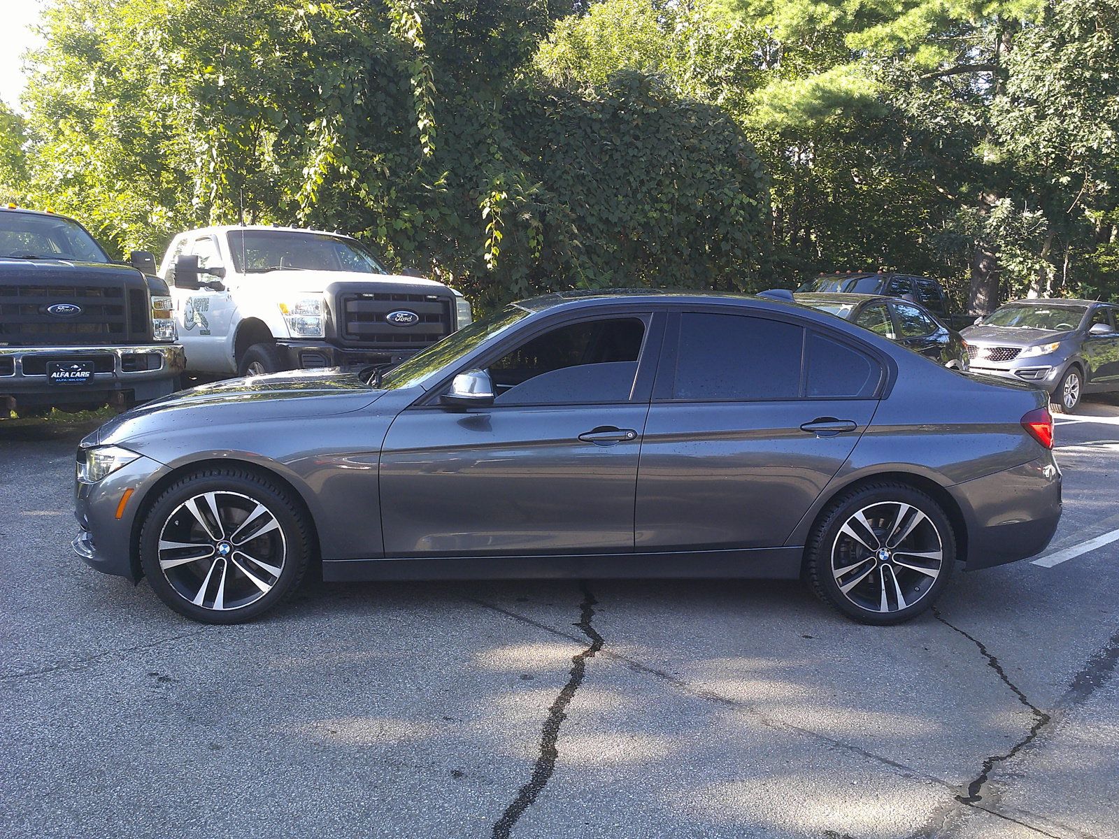 Used 2018 BMW 328d xDrive Sedan w/ Premium Package AWD/4WD image 7
