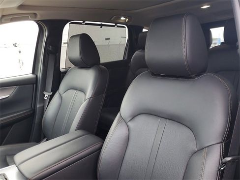 Used 2025 MAZDA CX-90 3.3 Turbo w/ Premium Sport Pkg image 17