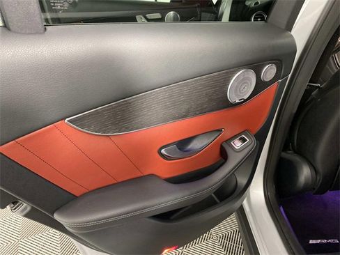 Used 2020 Mercedes-Benz GLC 300 4MATIC w/ AMG Line image 26