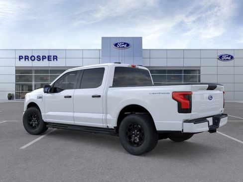 New 2025 Ford F150 Lightning XLT image 4