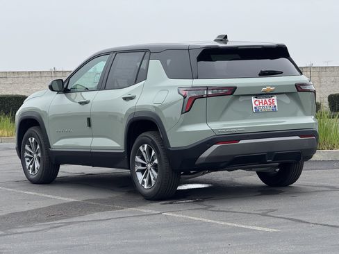 New 2026 Chevrolet Equinox LT image 5