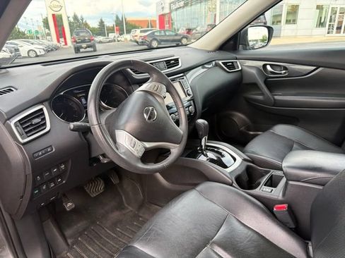 Used 2016 Nissan Rogue SL w/ SL Premium Package AWD/4WD image 9