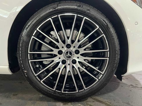 New 2025 Mercedes-Benz C 300 4MATIC Sedan image 9