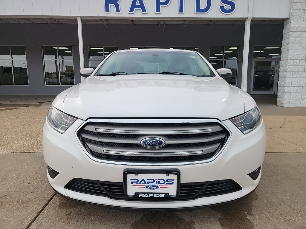 Used 2016 Ford Taurus SEL w/ Equipment Group 201A FWD image 2