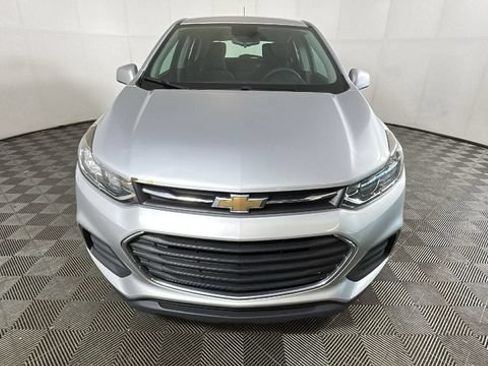 Used 2017 Chevrolet Trax LS FWD image 7